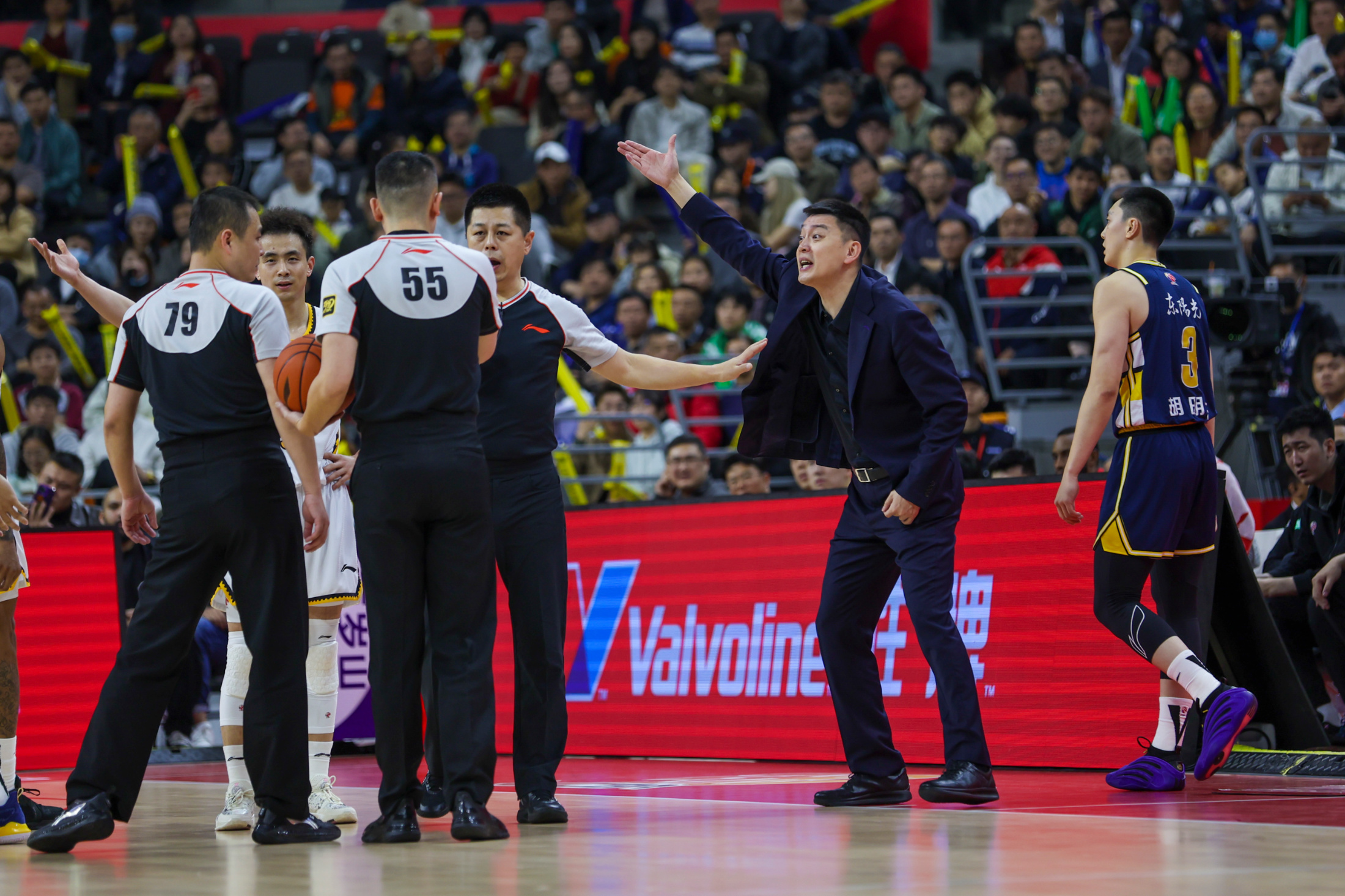 开云-关于集结日华盛顿奇才备战CBA季后赛今晚金州勇士调整名单以备意甲，现场解说直呼：上海久事围绕足总杯单刀错失的信息