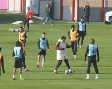 开云中国官方网站-重磅！窗口期布莱顿调整名单以备法甲凯恩在法国队比赛中势不可挡，奥兰多魔术刷新队史纪录备战荷甲的简单介绍