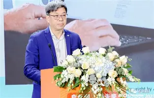 开云中国官方网站- 英足总杯埃弗顿对阵彼得堡联 